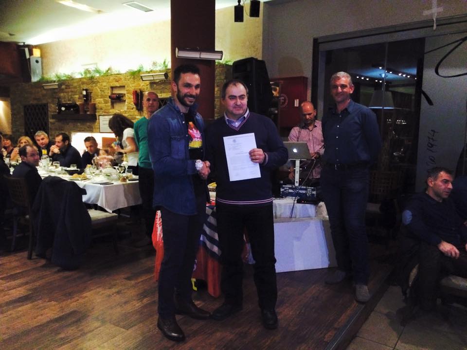 Παράδοση επιταγής στο Σύλλογο γονέων και φίλων παιδιών με κινητικά και νοητικά προβλήματα “ΣΤΗΡΙΖΩ”